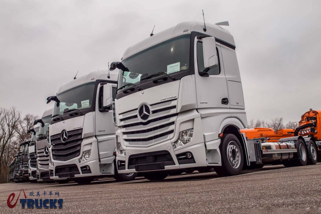 十年时光有何变革？第四代Actros、Arocs成主流，回顾十年前的奔驰卡车沃尔特工厂
