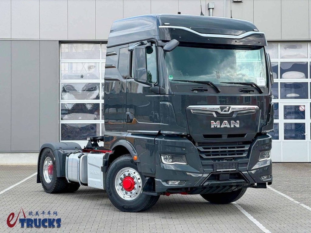 轮端扭矩14500牛米!下工地越野圣体,曼恩TGX静液压前桥驱动工程牵引车实拍 - 第3张 - 提加商用车网 轮端扭矩14500牛米!下工地越野圣体,曼恩TGX静液压前桥驱动工程牵引车实拍 - 第3张