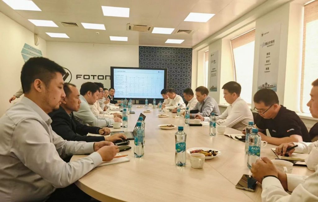 玉柴李汉阳率队走访欧亚市场