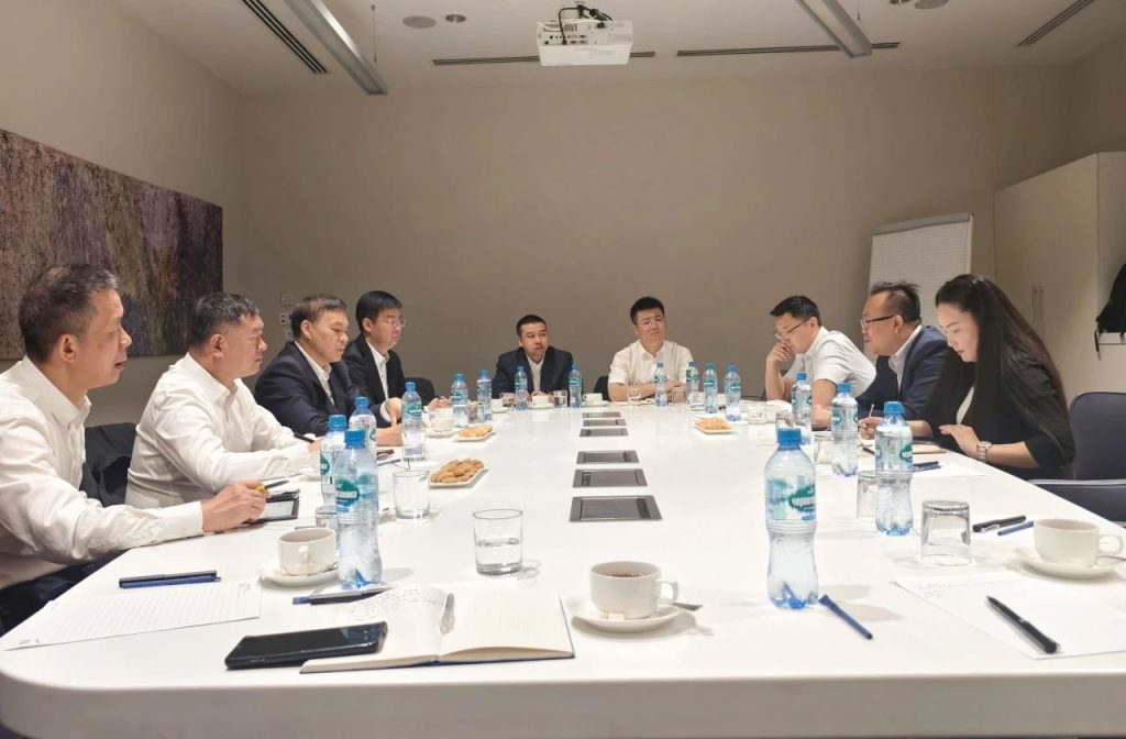 玉柴李汉阳率队走访欧亚市场