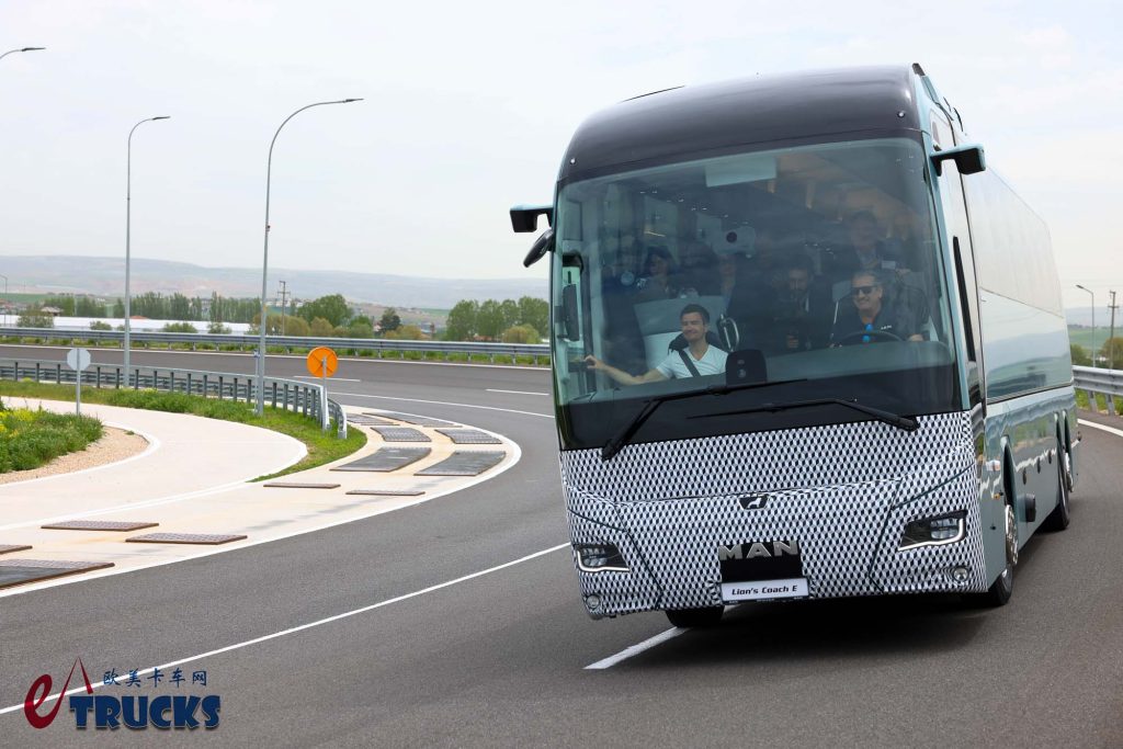 风阻低至0.31，续航里程达650公里！曼恩Lion's Coach 14 E纯电动大巴来袭，实力几何
