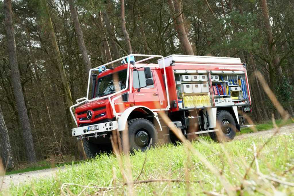 硬核救援：乌尼莫克TLF 3000 和Atego HLF 10即将亮相RETTmobil展