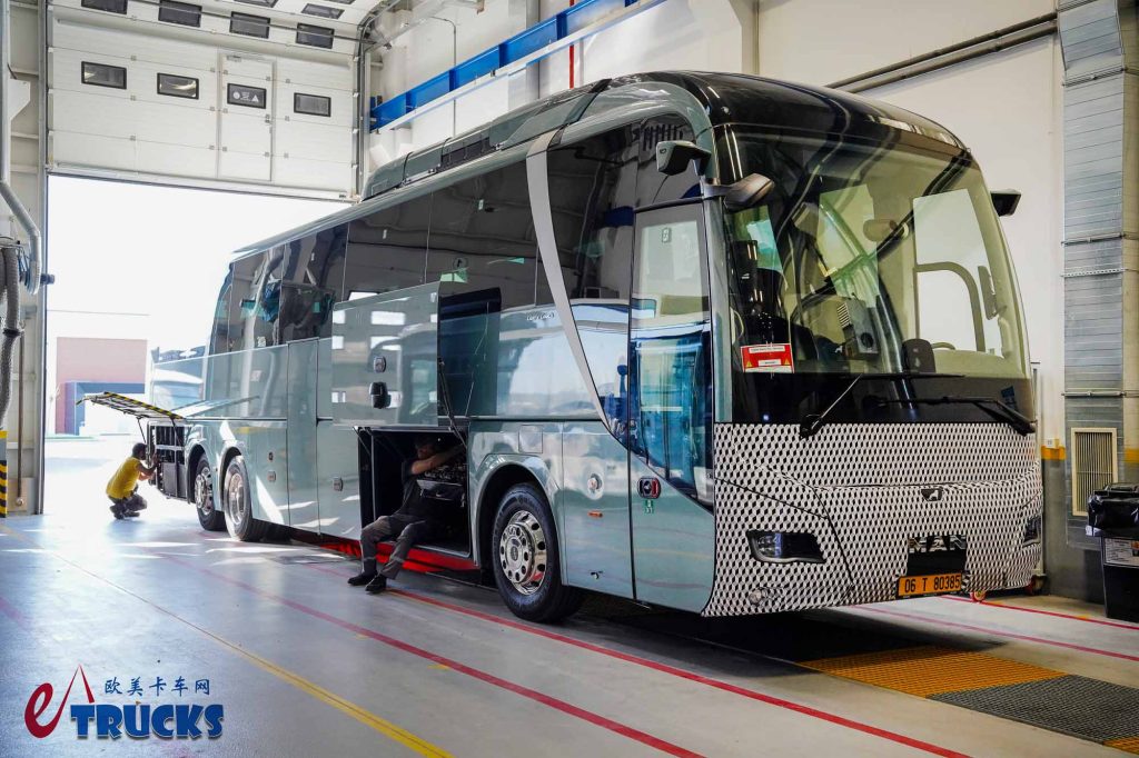 风阻低至0.31，续航里程达650公里！曼恩Lion's Coach 14 E纯电动大巴来袭，实力几何