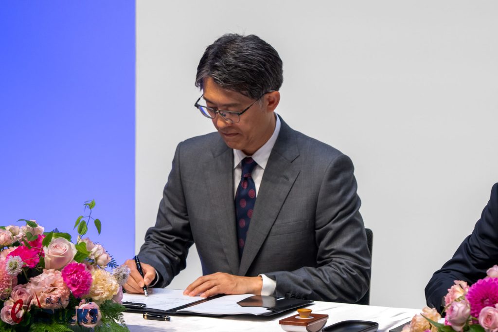 三菱扶桑与日野合并！两大日本卡车巨头牵手，能为我们带来什么启示？