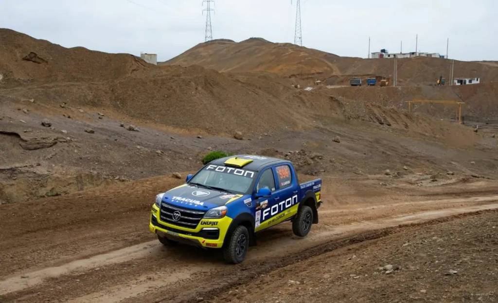 福田皮卡征战秘鲁TRACUSA Racing拉力赛勇夺卡车组冠军，海外征程再添辉煌战绩