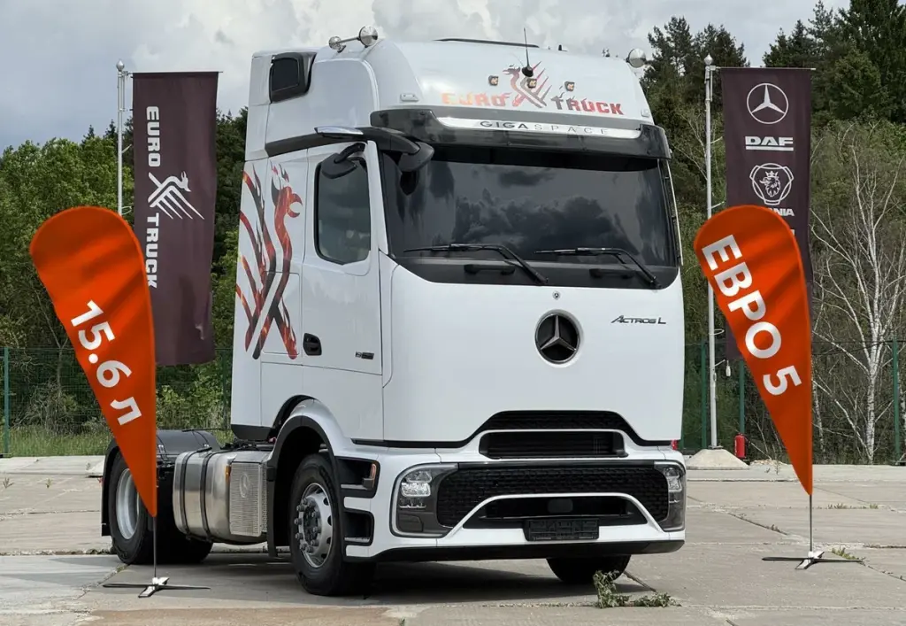 沃尔沃FH Aero、第二代奔驰Actros L现身俄罗斯：制裁之下仍有走私欧卡