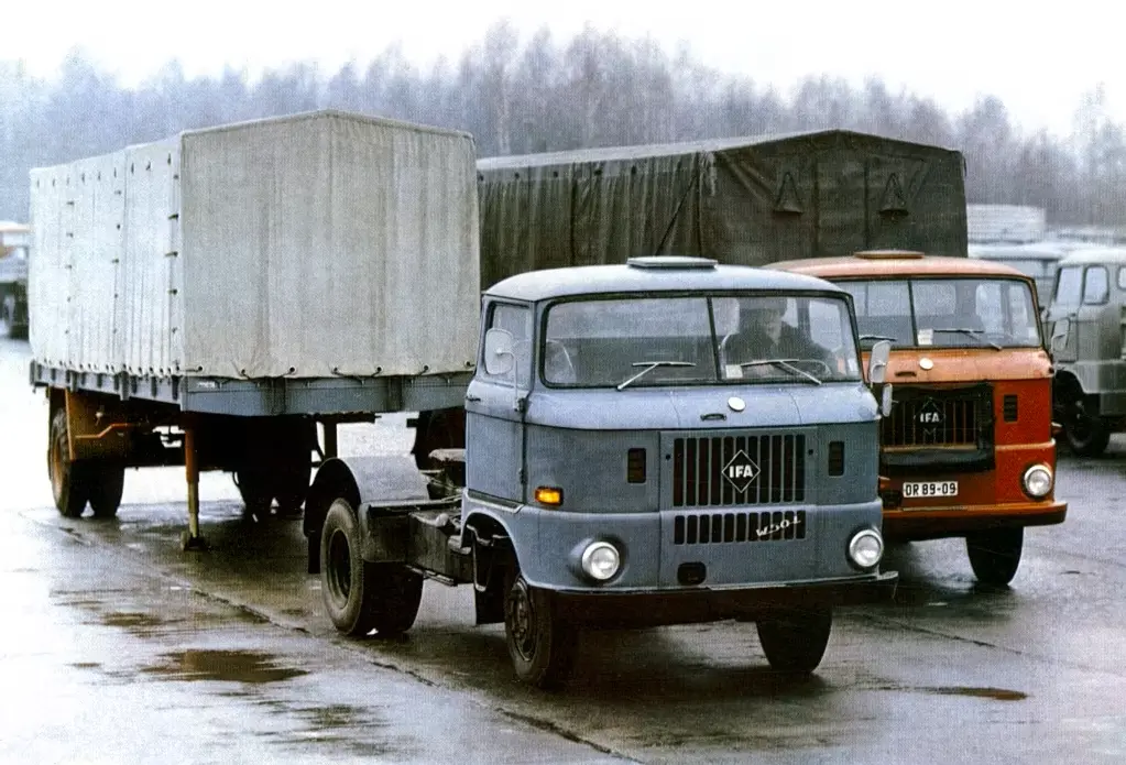 东德经典重卡 IFA W50 迎来投产六十周年