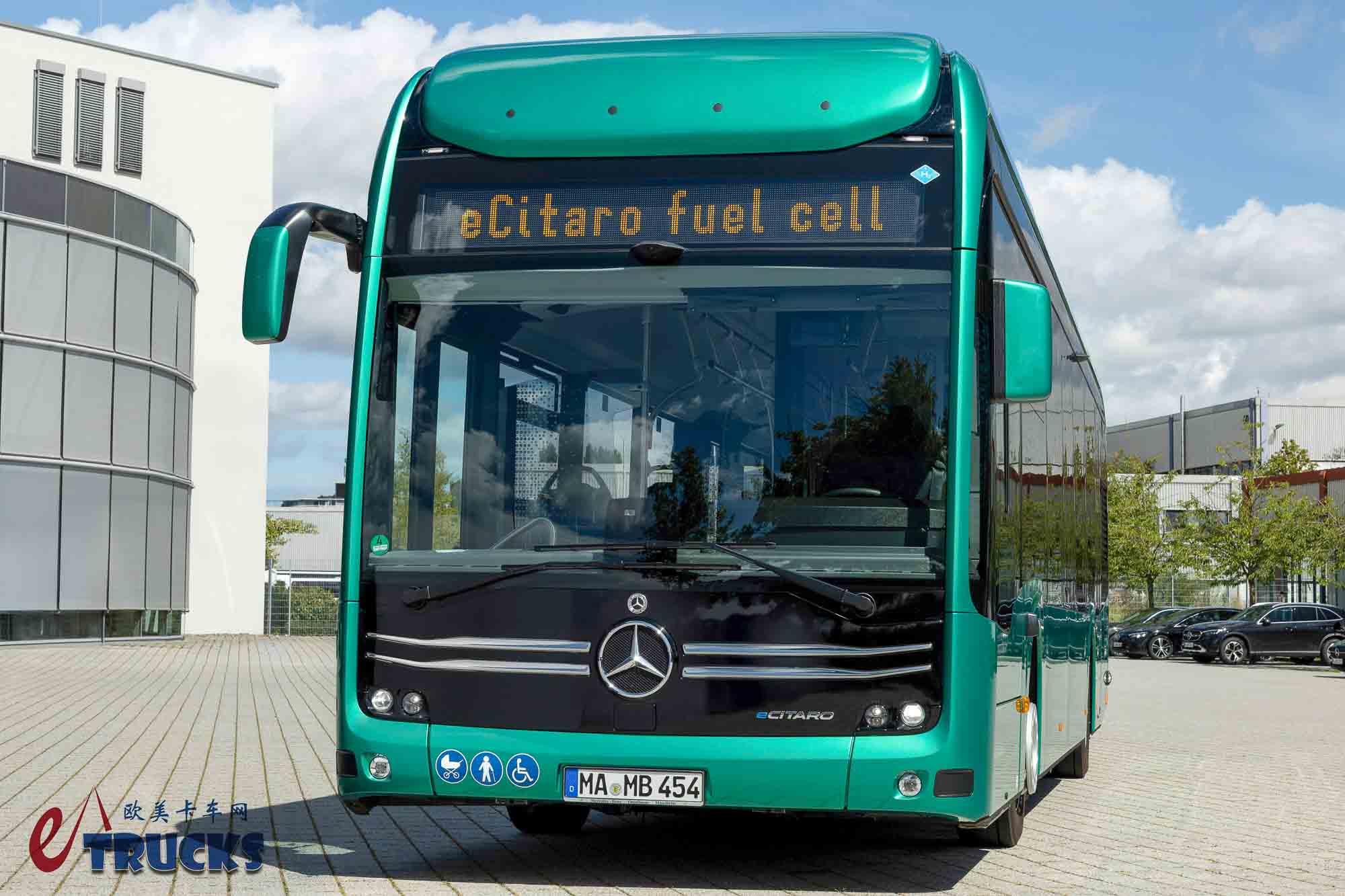 2025Busworld客车展｜氢电增程混合动力？续航高达700公里！奔驰eCitaro Fuel Cell城市客车实拍