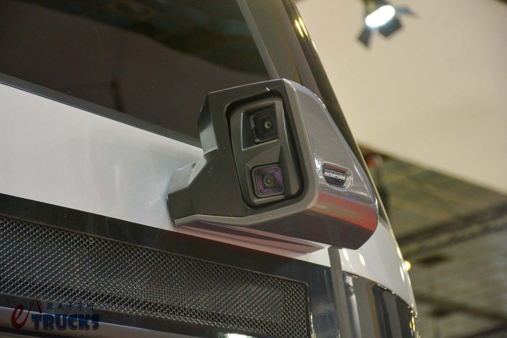 2025Busworld客车展｜尼奥普兰巅峰之作，全球限量30台！Auwärter版Skyliner双层豪华巴士来袭，都有哪些不一样？