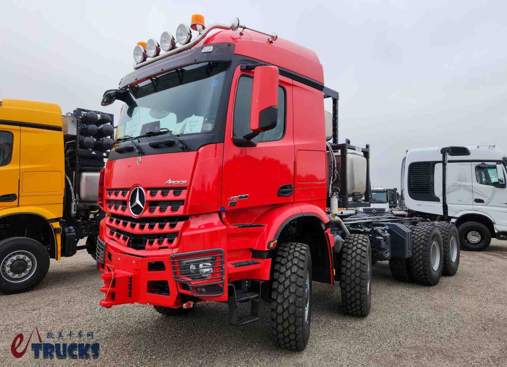 中国客户Arocs 8x8大件车抢眼！奔驰CTT定制改装部门成立25周年，带您走进特种卡车的世界！