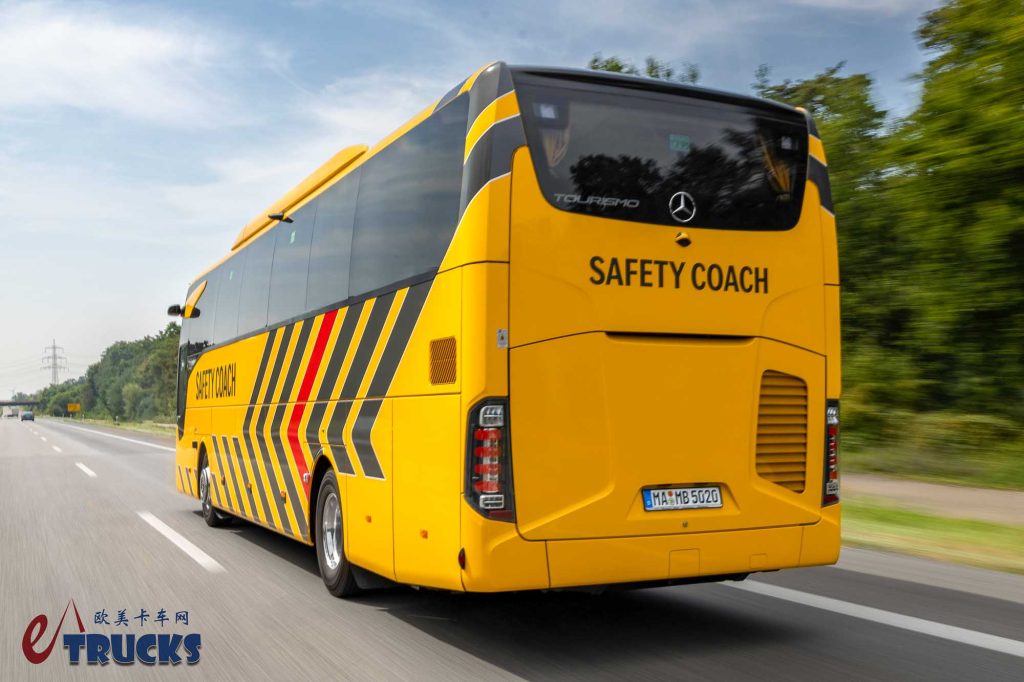 2025Busworld客车展｜它是最安全的豪华巴士？十余项主动安全功能加身，奔驰Tourismo Safety Coach来袭