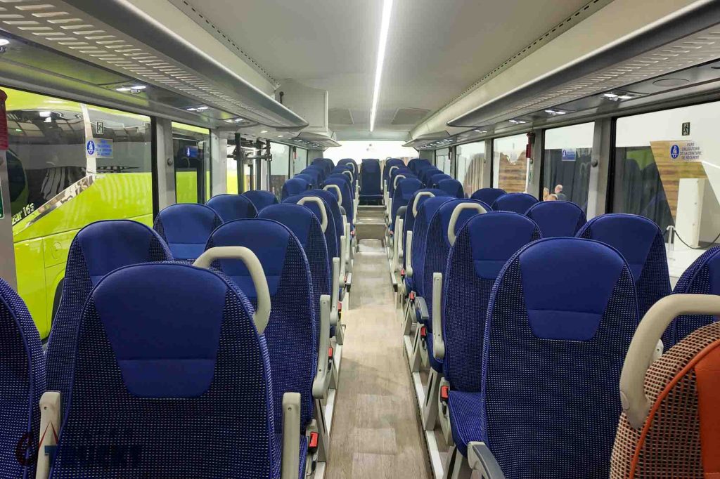 2025Busworld客车展｜伊利萨尔您还记得吗？看它最新发布的i3 Normal Floor纯电动城际客车
