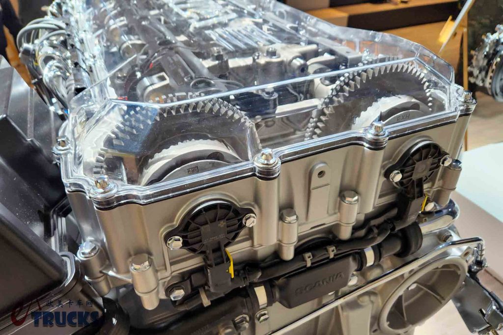 更小更轻更便宜，或将国产？斯堪尼亚全新Super 11五缸柴油机实力几何？油耗动力实测来了！