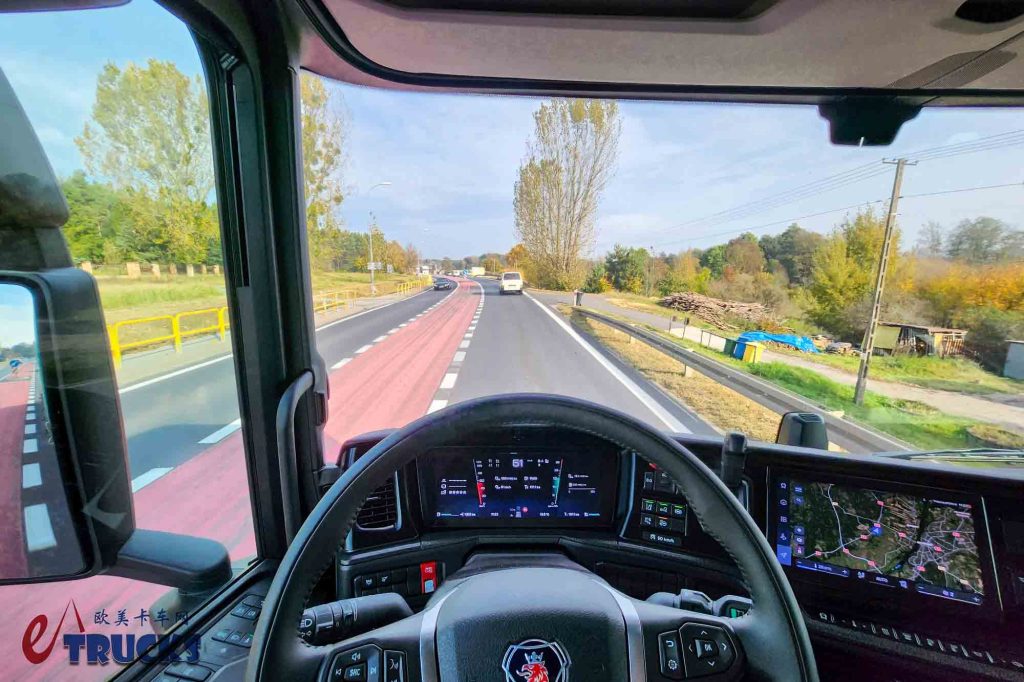 更小更轻更便宜，或将国产？斯堪尼亚全新Super 11五缸柴油机实力几何？油耗动力实测来了！