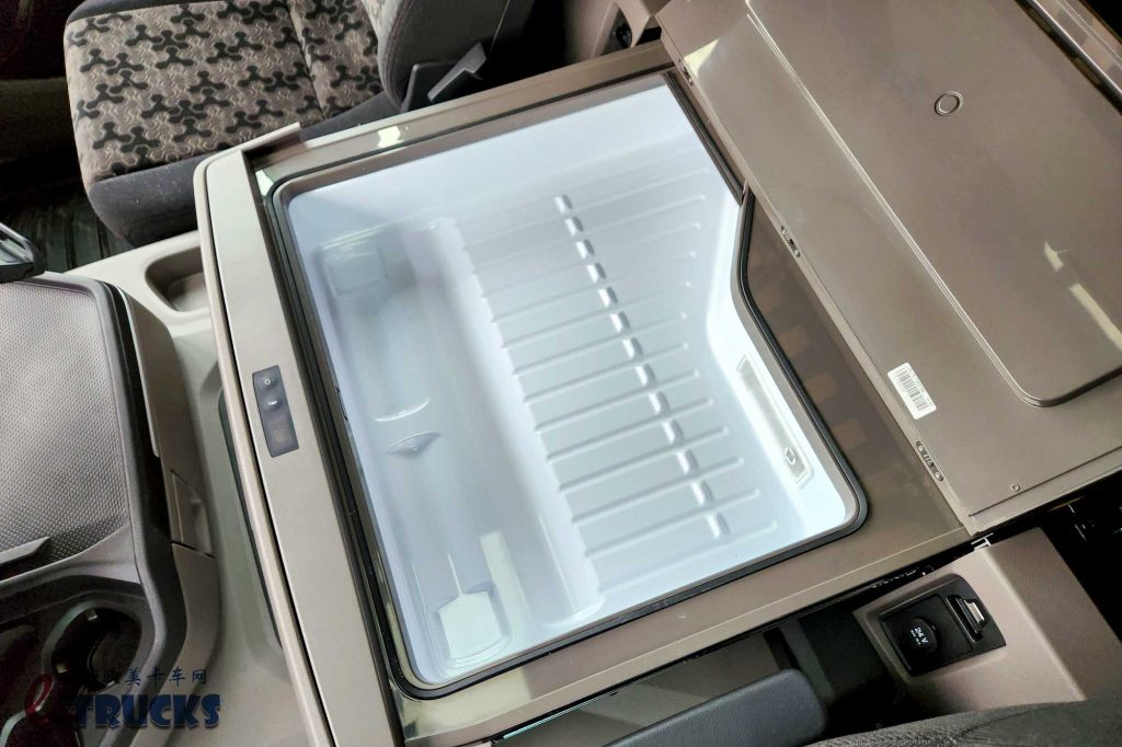 更小更轻更便宜，或将国产？斯堪尼亚全新Super 11五缸柴油机实力几何？油耗动力实测来了！