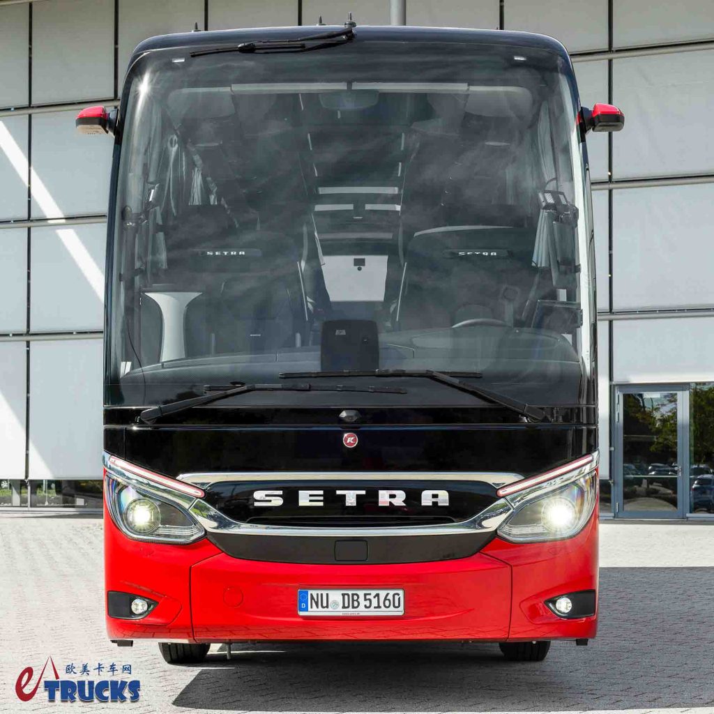 2025Busworld客车展｜顶奢豪华巴士代表作！荣获最佳大奖？赛特拉S 516 HDH实拍
