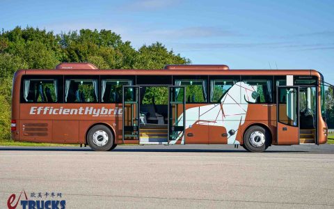 2025Busworld客车展｜EfficientHybrid高效混动加持，曼恩Lion's Intercity城际客车上新