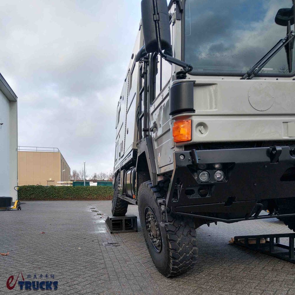 这才是男人的大玩具！曼恩HX军用卡车底盘打造，Bliss Mobil越野房车实拍