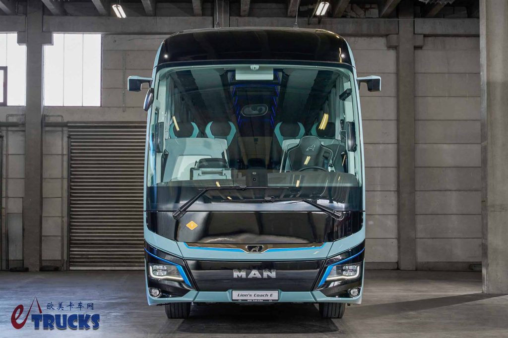 2025Busworld客车展｜续航高达650公里？曼恩Lion’s Coach 14E纯电动旅游巴士来袭！和国产比起来如何？