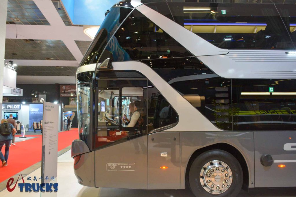 2025Busworld客车展｜尼奥普兰巅峰之作，全球限量30台！Auwärter版Skyliner双层豪华巴士来袭，都有哪些不一样？