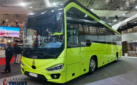 2025Busworld客车展｜伊利萨尔您还记得吗？看它最新发布的i3 Normal Floor纯电动城际客车