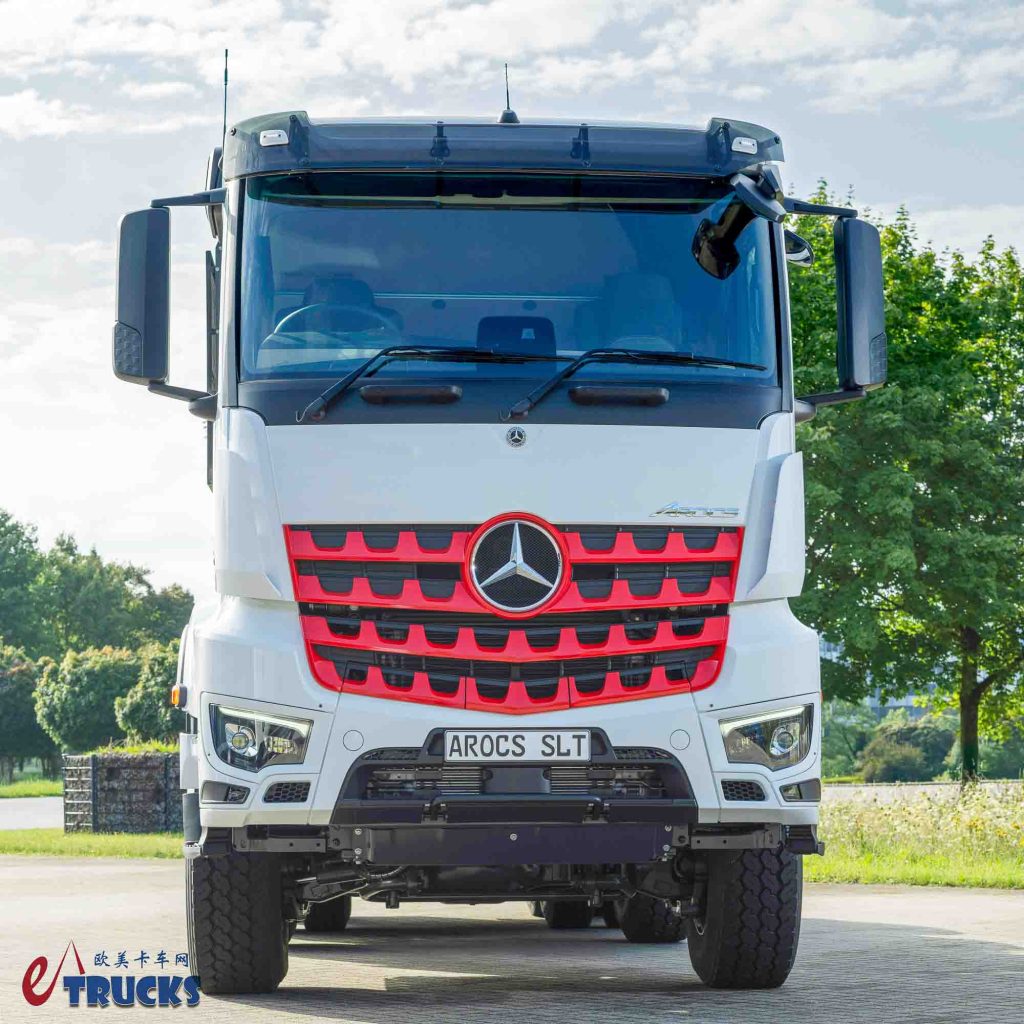 能牵引500吨！定制驾驶室+大件包规格，这台奔驰Arocs大件车不一般
