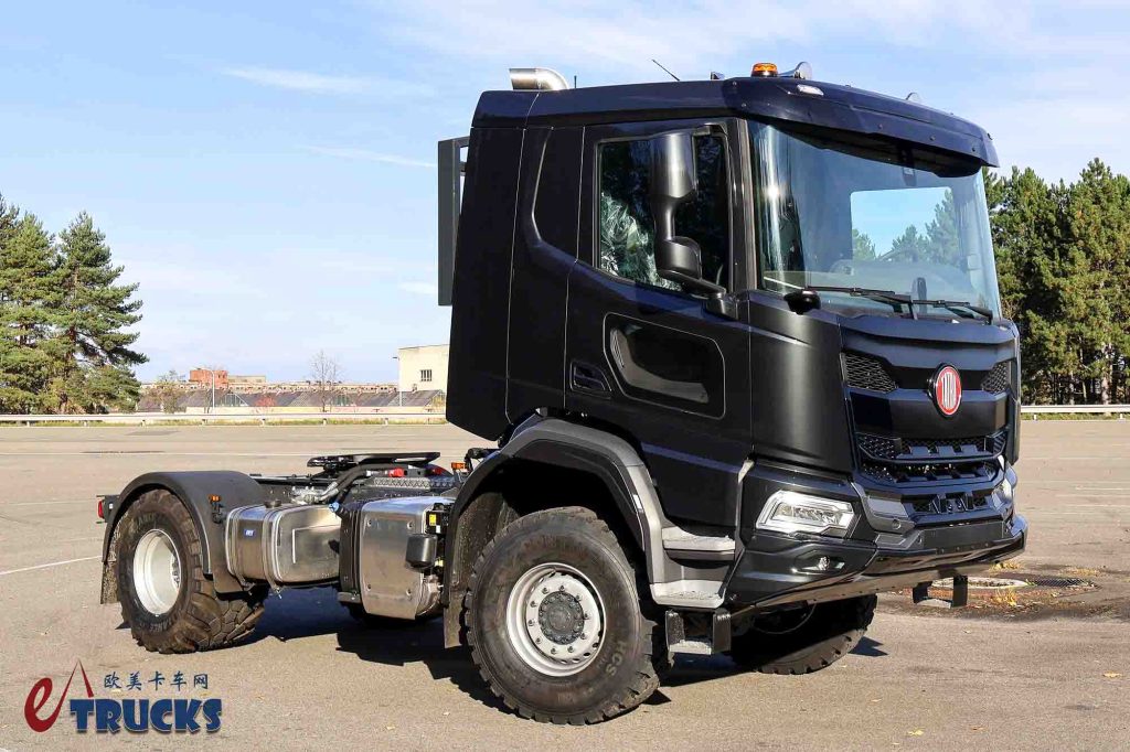 宽胎+四驱，牵引车爆改农用拖拉机？带您看曼恩、太脱拉的农业解决方案！