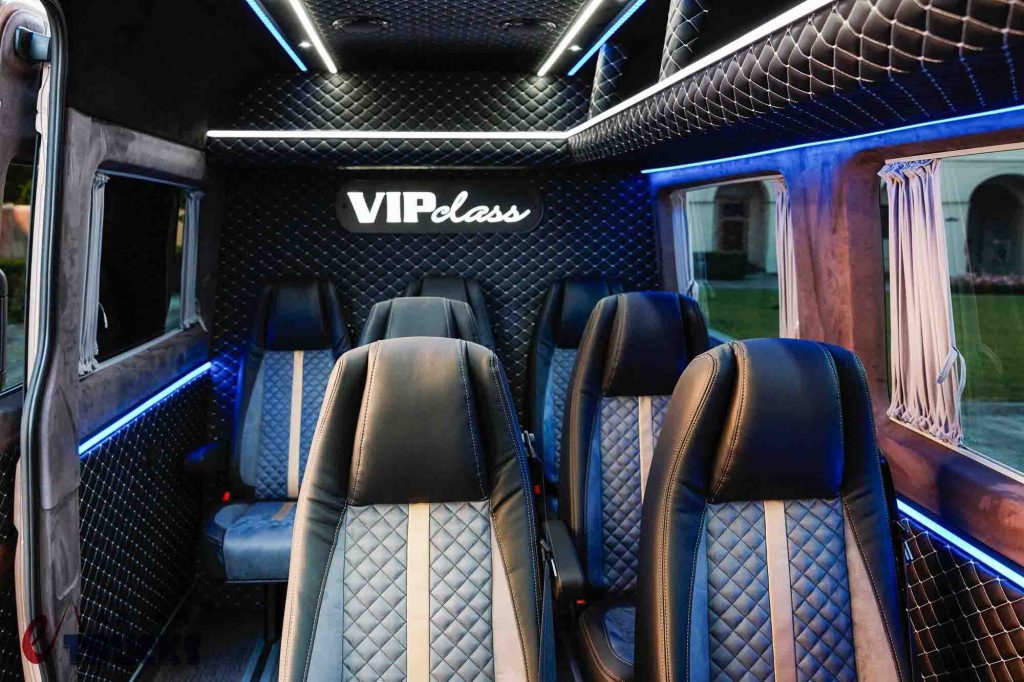 变身移动头等舱？高端接待专用，曼恩TGE VIP客车了解一下！