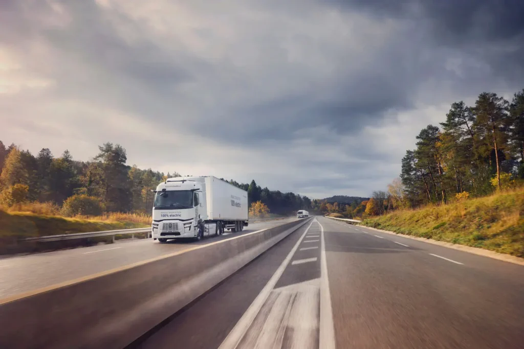 斯太尔携中国速豹重返欧洲，曼恩为生存拟迁厂波兰？本周全球商用车行业都有哪些新鲜事（11.17-11.23）