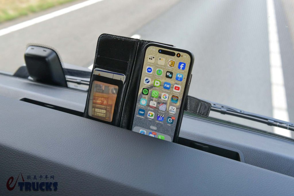 “咖喱味”的依维柯要来了？被塔塔收购之际，详解新款S-Way旗舰牵引车