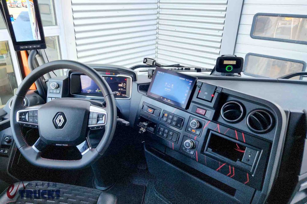 孤傲的二线欧卡？法国设计真有特色！实拍雷诺T-High Smart Racer旗舰牵引车