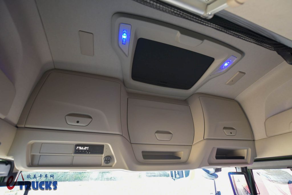 “咖喱味”的依维柯要来了？被塔塔收购之际，详解新款S-Way旗舰牵引车