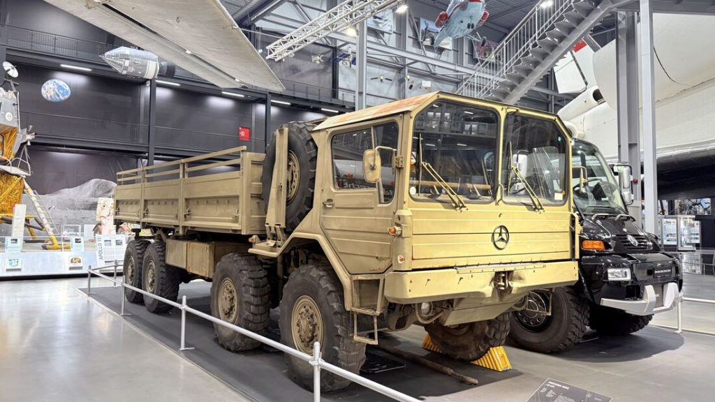 奔驰LG 497军用卡车重现天日，曾与曼恩KAT I竞标