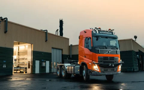 奔驰eActros 400、沃尔沃FH自动驾驶卡车纷纷量产！本周全球商用车行业都有哪些新鲜事？（12.15-12.21）