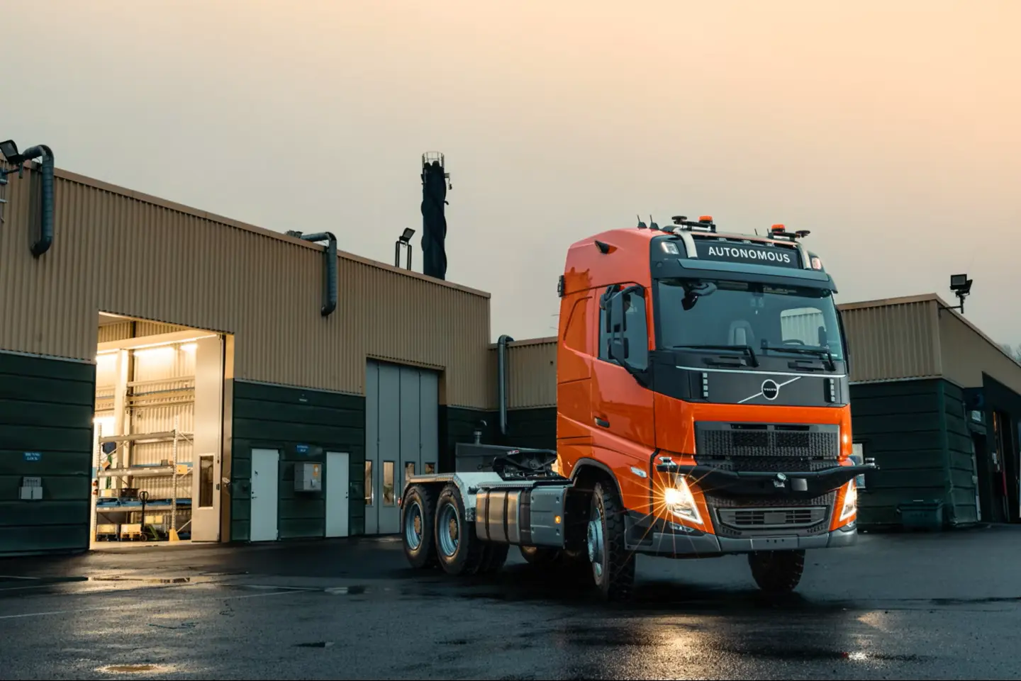 奔驰eActros 400、沃尔沃FH自动驾驶卡车纷纷量产！本周全球商用车行业都有哪些新鲜事？（12.15-12.21）