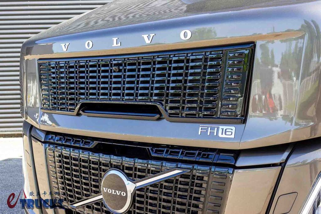 稀有老车、长头卡车全都有！专卖改装车的经销商？走进荷兰Versteijnen Trucks