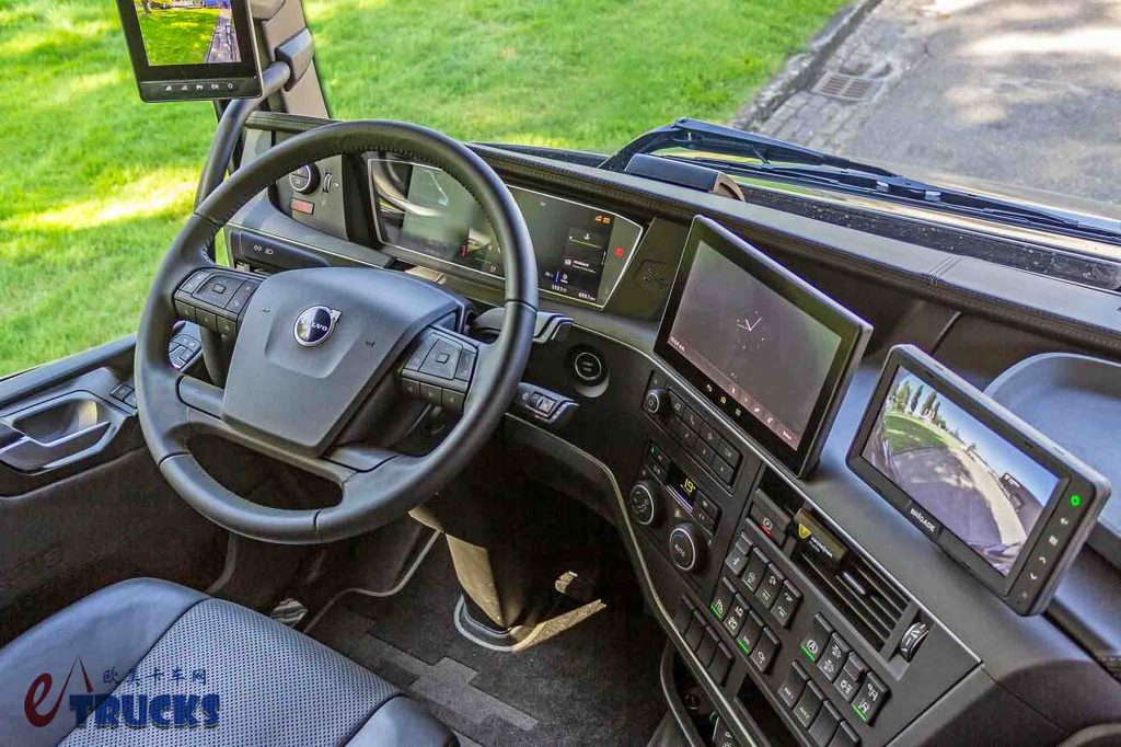 稀有老车、长头卡车全都有！专卖改装车的经销商？走进荷兰Versteijnen Trucks