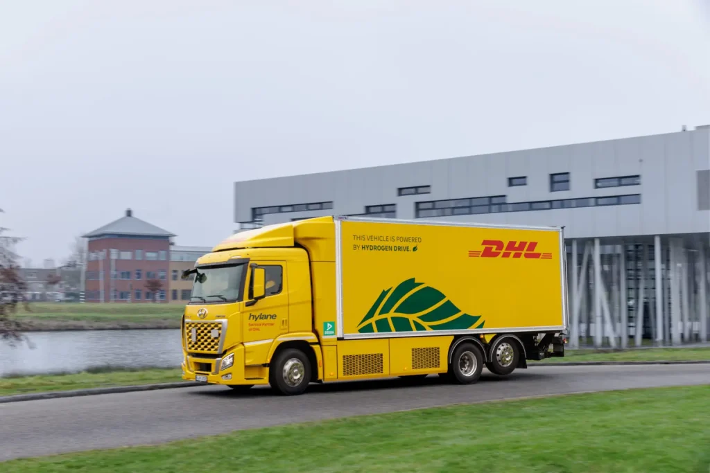 DHL 在荷兰启用现代氢燃料卡车