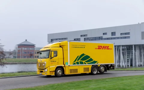 DHL 在荷兰启用现代氢燃料卡车