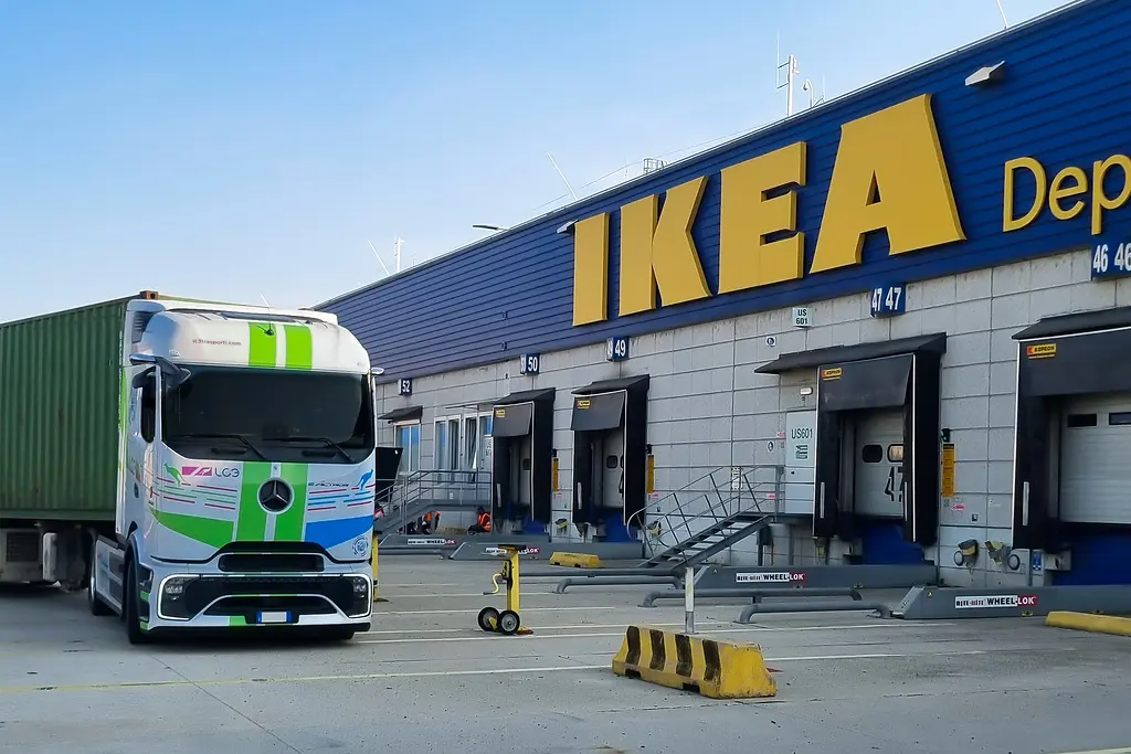 宜家在意大利部署eActros 600电动牵引车队，构建可持续运输体系