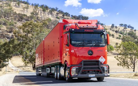 澳大利亚首辆梅赛德斯-奔驰Actros L ProCabin交付