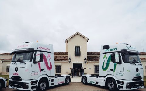 西班牙物流公司Transnoriega引进27辆奔驰Actros 1853 LS GigaSpace ProCabin