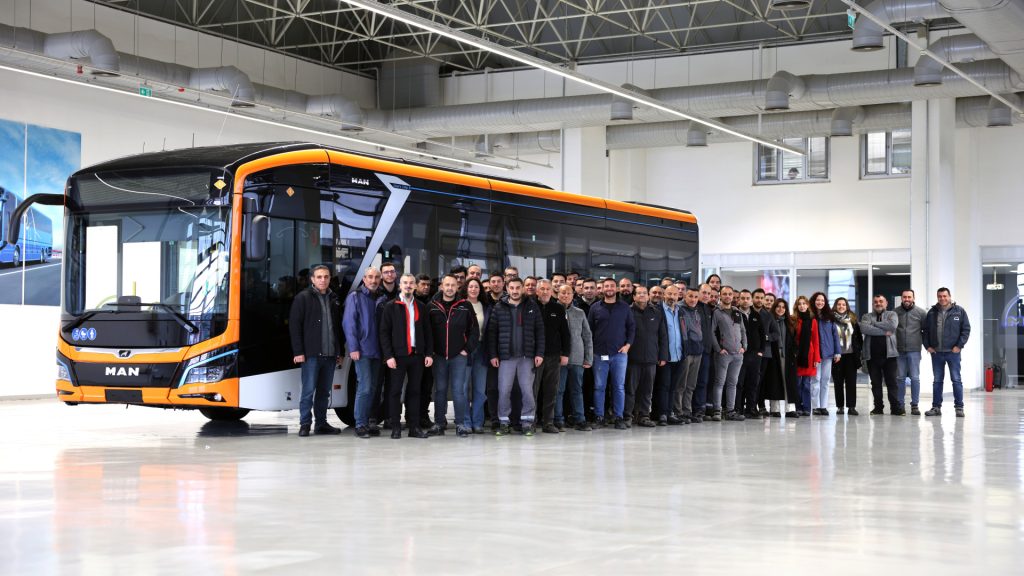 来自安卡拉的电动雄狮：MAN在土耳其巴士工厂启动eBus生产