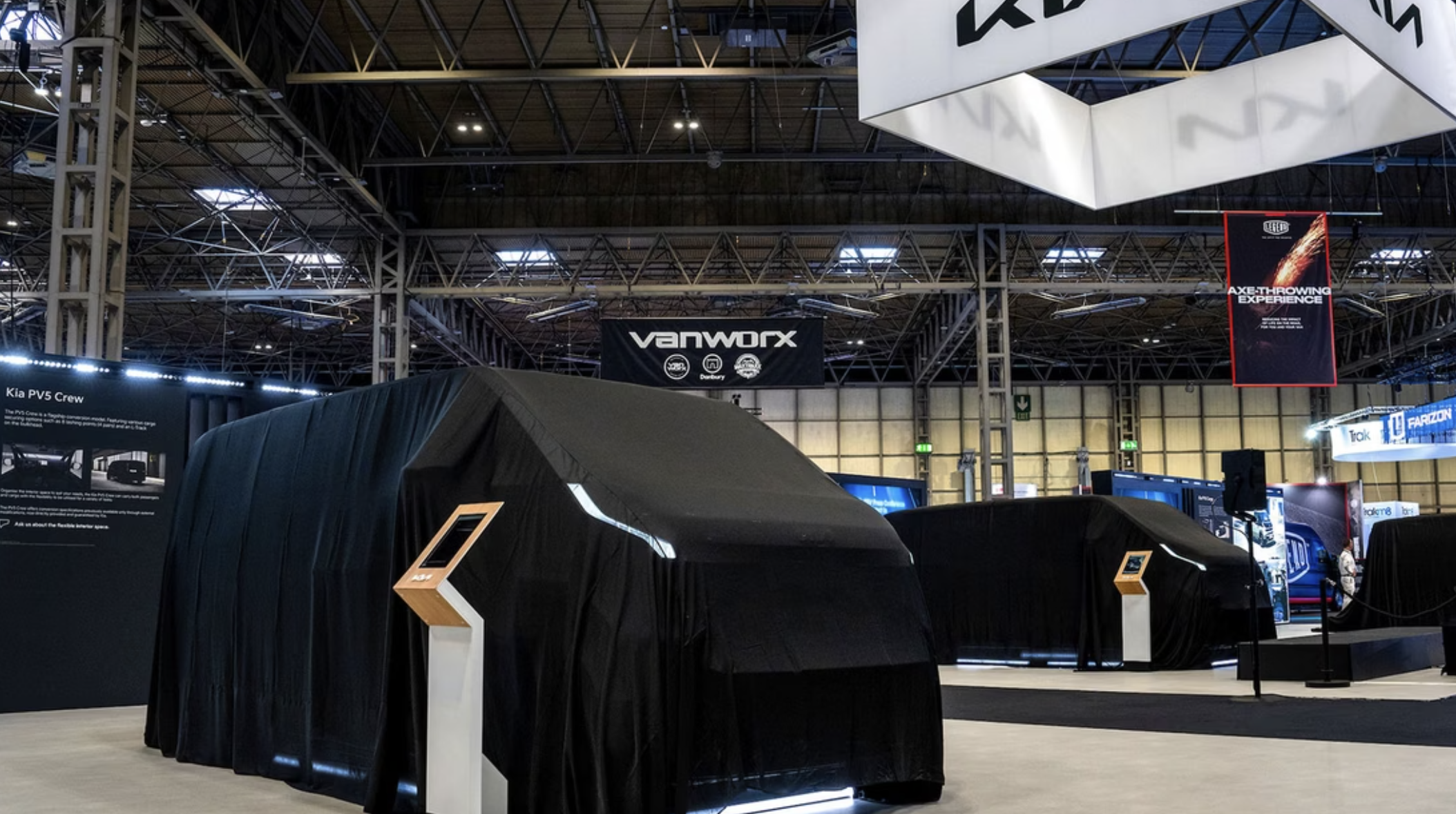 起亚PV5 Cargo电动厢式车：两款新版本欧洲首秀