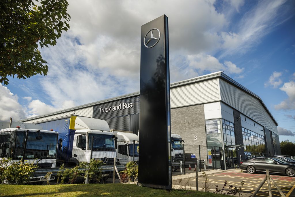 戴姆勒卡车加强欧洲自有销售网络:收购eStar Truck & Van Ltd.进军英国市场