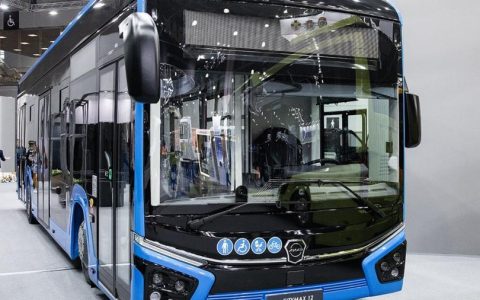 俄罗斯推出新款电动巴士e-CITYMAX 12：支持快充/超快充，续航无忧