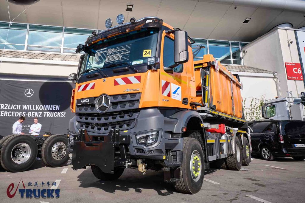reEconic循环经济概念车、乌尼莫克多用途机具抢眼,带您看奔驰卡车IFAT 2026展品阵容