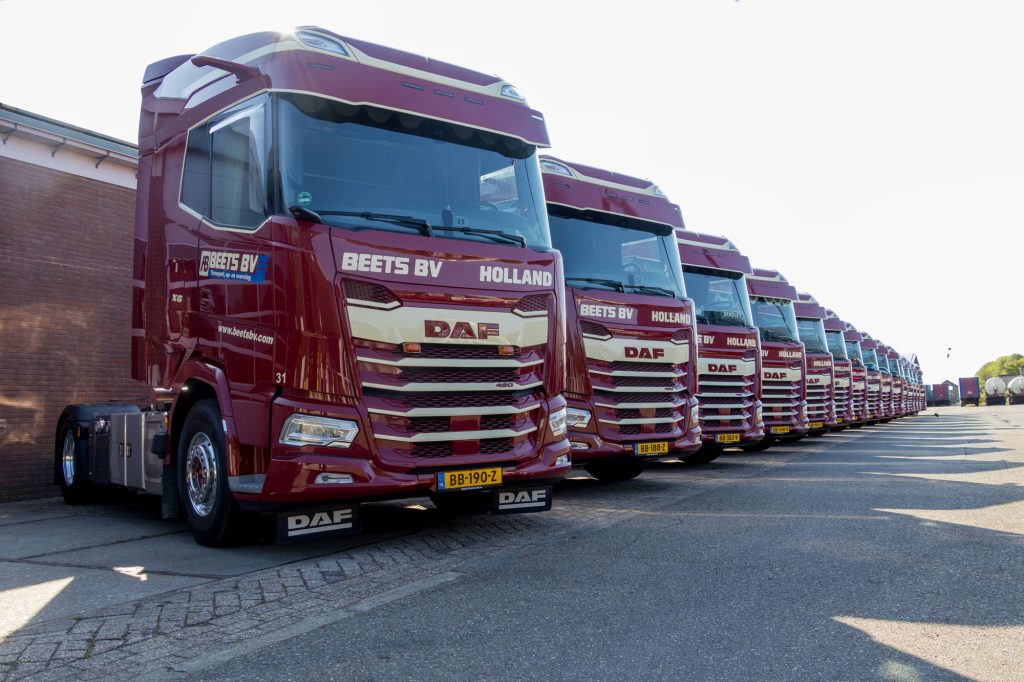 荷兰Beets B.V.再添十辆DAF XG牵引车，深化与Truckland合作
