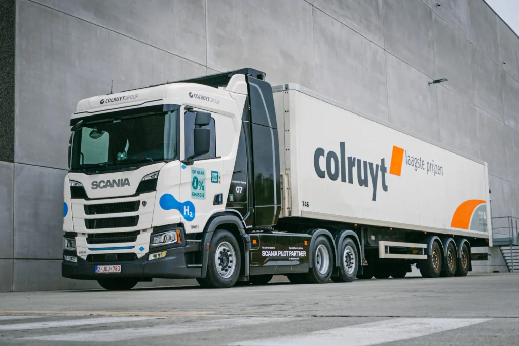 Colruyt与斯堪尼亚合作测试氢燃料卡车，探索日常物流实际应用
