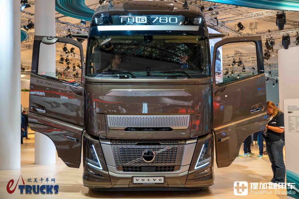 2026IAA:欧卡马力王驾到!当780匹遇上低风阻,沃尔沃FH 16 Aero旗舰牵引车深度实拍评测